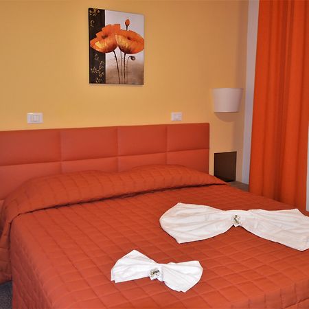Moonlight Hotel&Suites CTA Exteriér fotografie